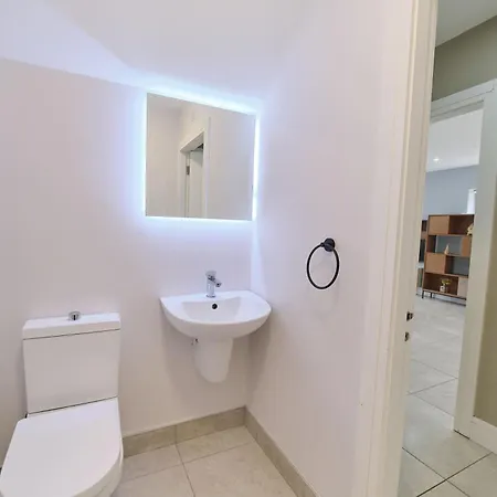 Ferienhaus 3 Bedroom Duplex By Travel Lets Short Term Agency Donegal Town