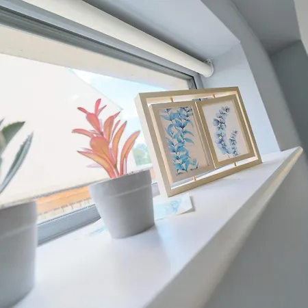 Ferienhaus 3 Bedroom Duplex By Travel Lets Short Term Agency *